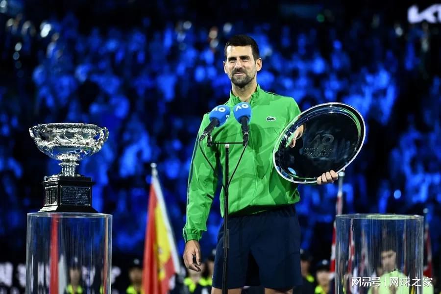 世界杯高清直播官网-德约科维奇解释：为何纳达尔出现在澳网决赛现场让他感觉有点怪