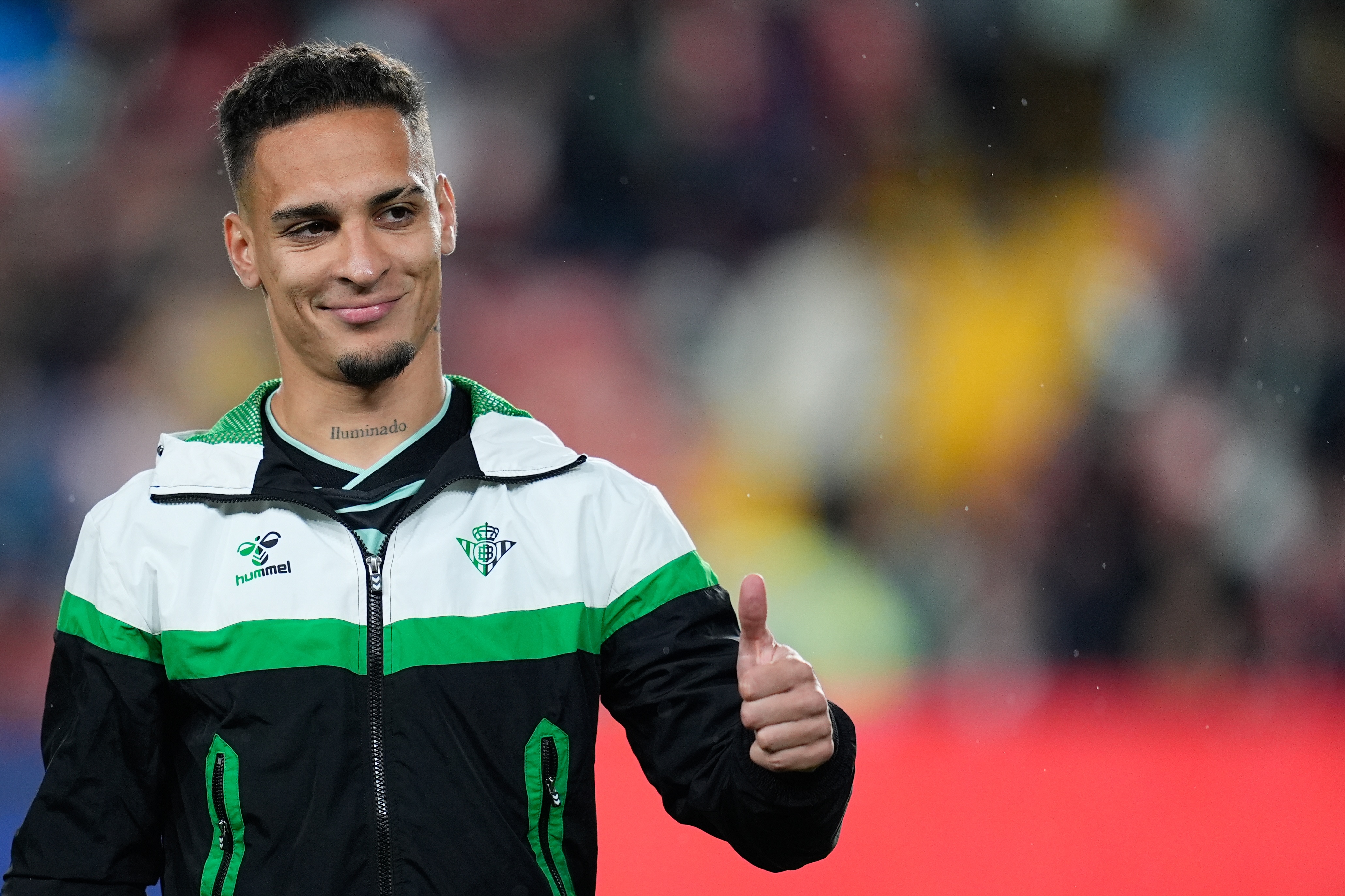 本赛季34场11球9助攻，安东尼德转身价涨至4000万欧，贝蒂斯最高